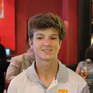 Meet your Posher, Cade